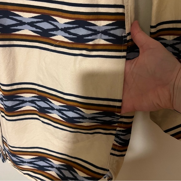 L.L. Bean Men's Casual Button Down Shirt - Cream, Blue, Brown - Picture 4 of 5